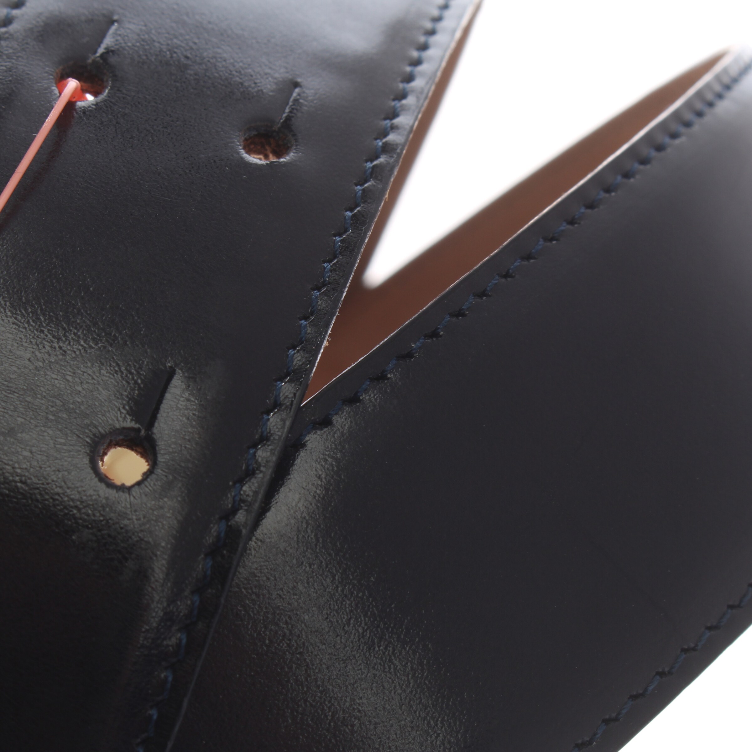 MOSCHINO Belt in L in Black