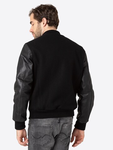 Schott NYC Regular fit Between-season jacket 'LCUSA' in Black