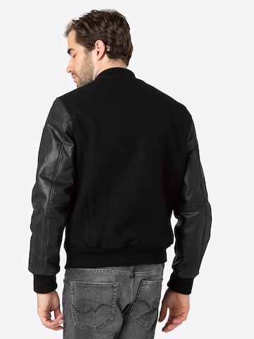 Schott NYC Regular fit Between-Season Jacket 'LCUSA' in Black