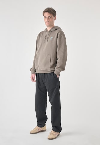 Cleptomanicx Sweatshirt 'Sketch Gull' in Braun