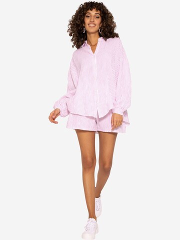 SASSYCLASSY Bluse i pink