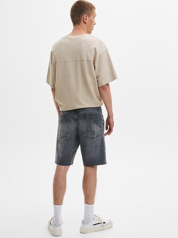 Pull&Bear Loosefit Shorts in Grau