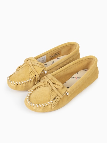 Minnetonka Mokasíny 'Kilty Softsole' - Žltá