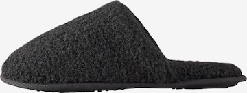 Next - Zapatillas de casa en negro: frente