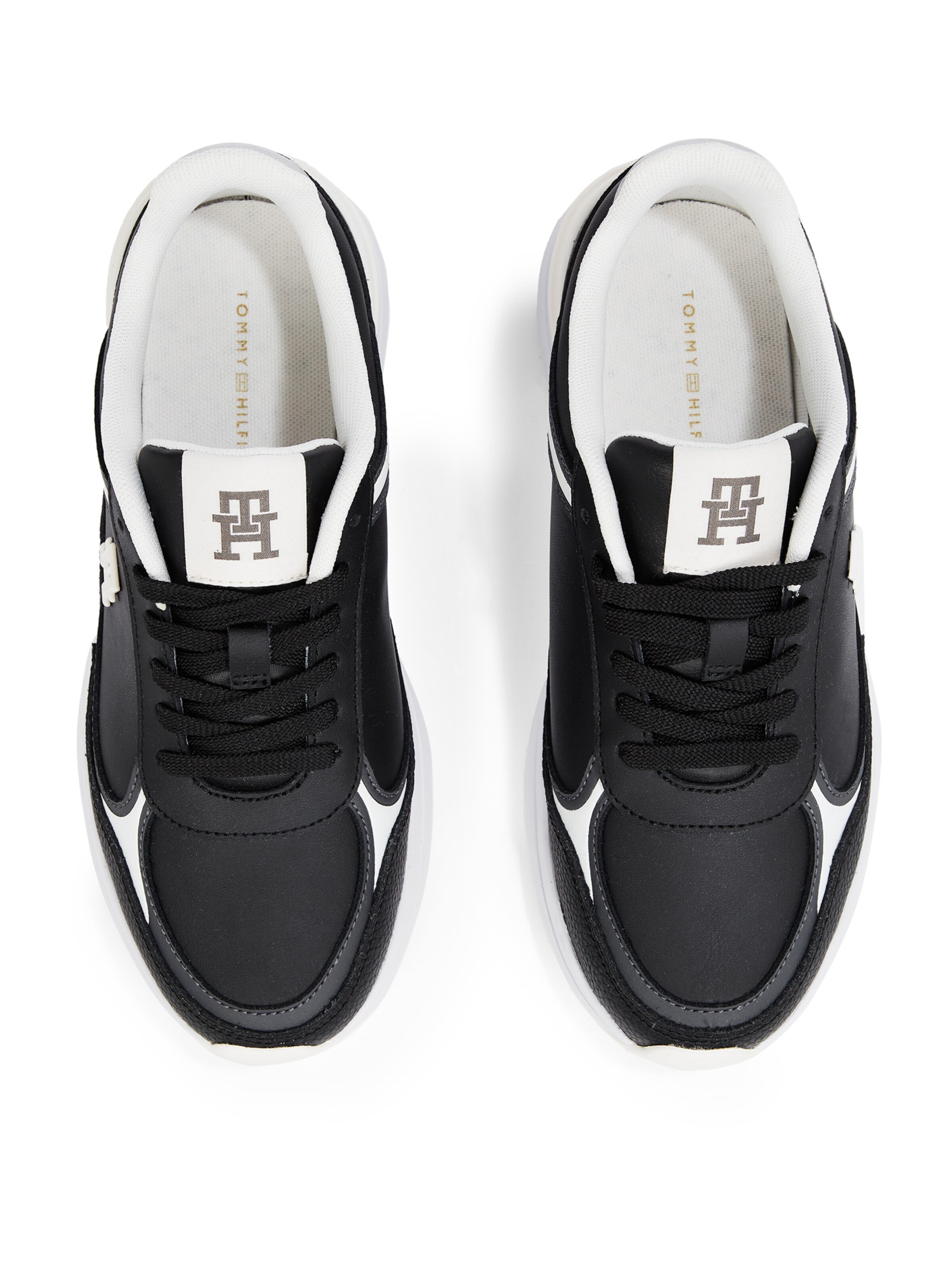 Baskets basses TOMMY HILFIGER en noir