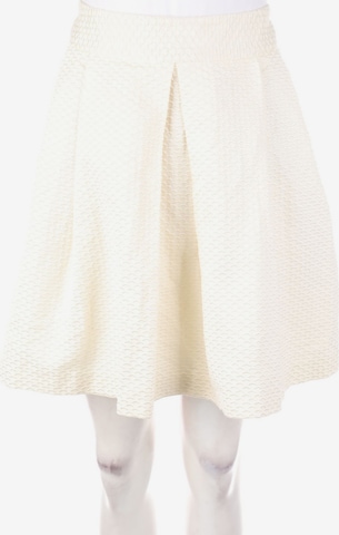 Oasis Skirt in XL in White: front