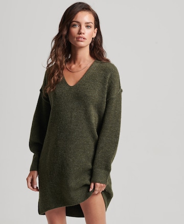 Robes en maille Superdry en vert : devant