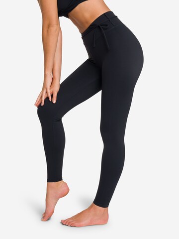 Skinny Leggings 'Gianna' de la OCEANSAPART pe negru