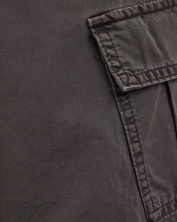 WE Fashion Regular Trousers in Grey