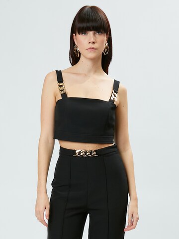 Influencer - Top en negro: frente