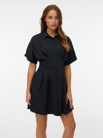 Robe-chemise 'VMFriba' VERO MODA en noir : devant