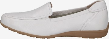 CAPRICE Classic Flats in White