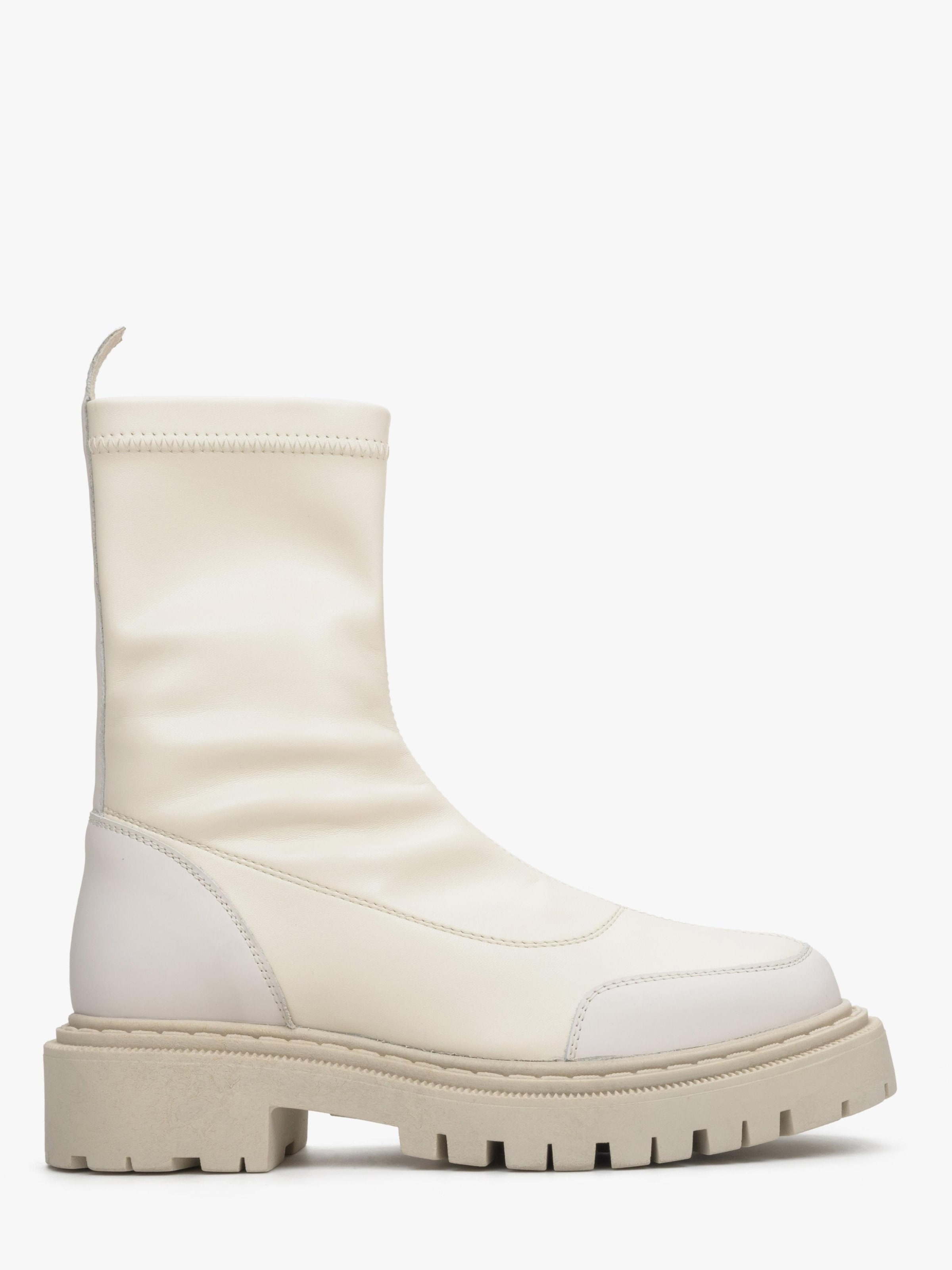 Estro Ankle boots '09-2392' in Beige: front