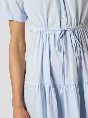 Marie Lund Shirt dress in Blue