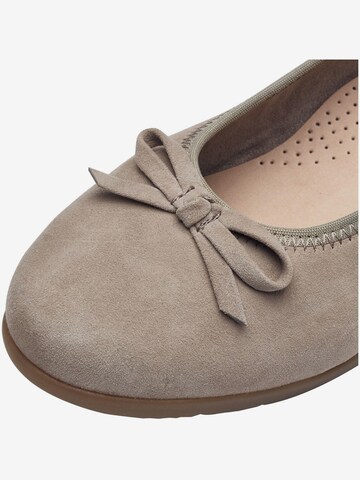 TAMARIS Ballerina in Beige