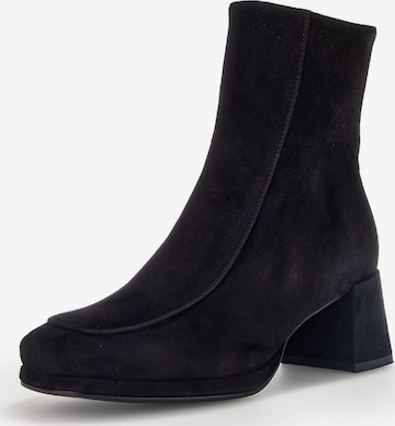 GABOR Ankle Boots in Black: front