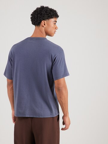 LEVI'S ® T-shirt i blå