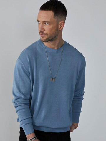 DAN FOX APPAREL Trui 'Gregor' in Blauw: voorkant