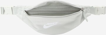 Nike Sportswear Gürteltasche in Grau