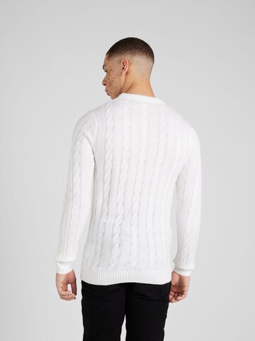 BRAVE SOUL Sweater in White