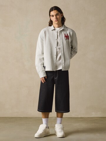 Bershka Baggy Jeans in Schwarz