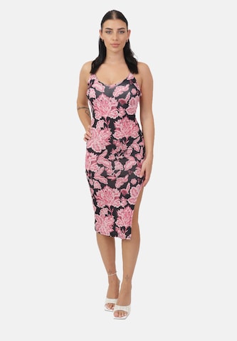 Abito di Elara in rosa: frontale