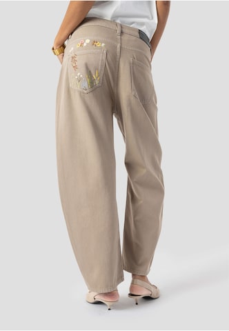 Elias Rumelis Regular Jeans 'Yoana' in Beige