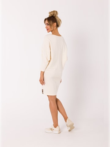 made of emotion - Vestido en beige