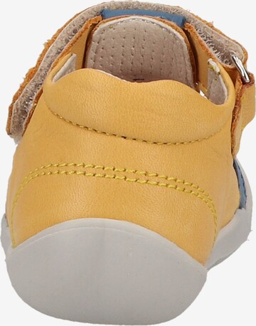 Kickers Slippers in Yellow