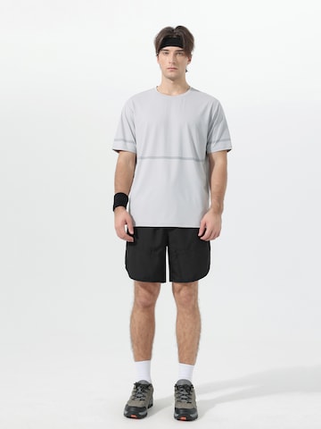 YOUTHUP Performance Shirt in Grey