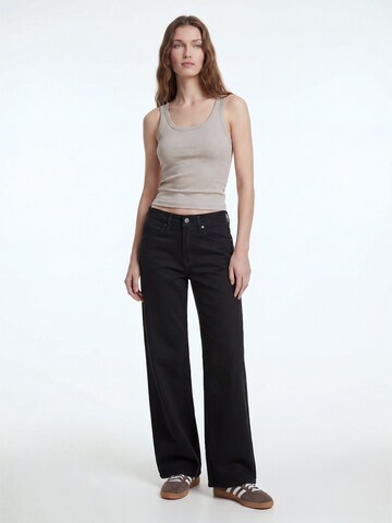 SEASOND Top in Black