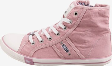 Sneaker alta di MUSTANG in rosa