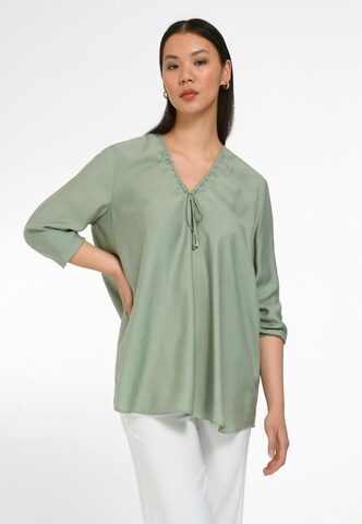 Anna Aura Blouse in Green: front