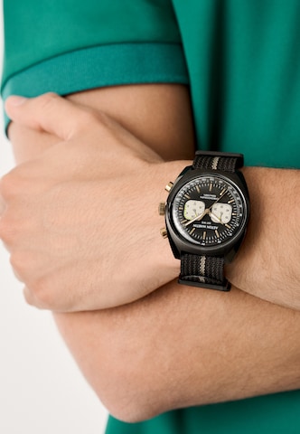 Montre à affichage analogique Aston Martin en noir