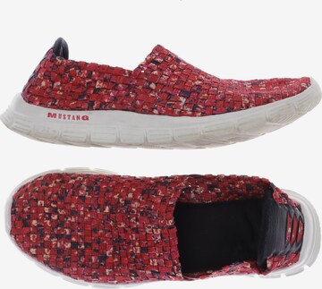 MUSTANG Flats & Loafers in 37 in Red: front