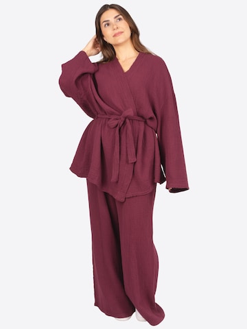 Seasons of April Kimono 'Kehlani' in Rot