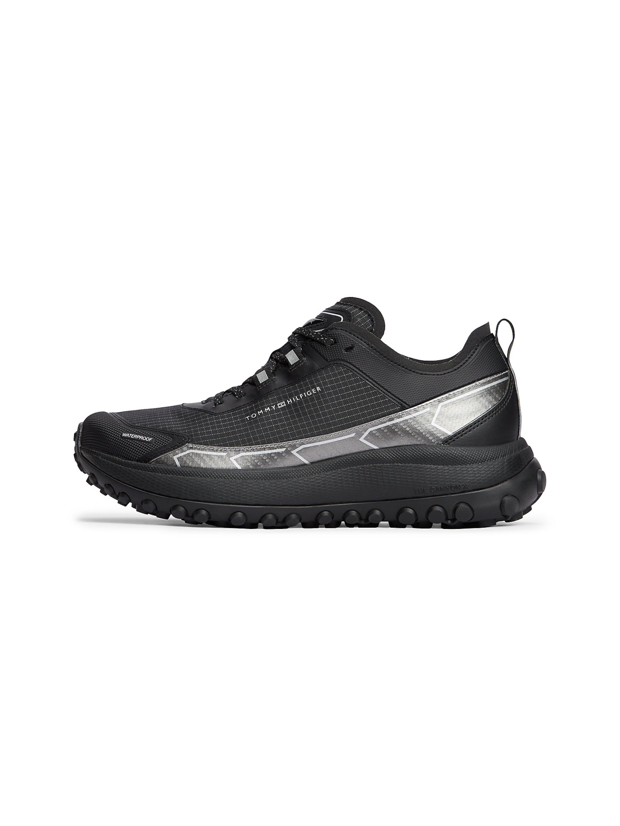 TOMMY HILFIGER Sneaker in Schwarz: Vorderseite