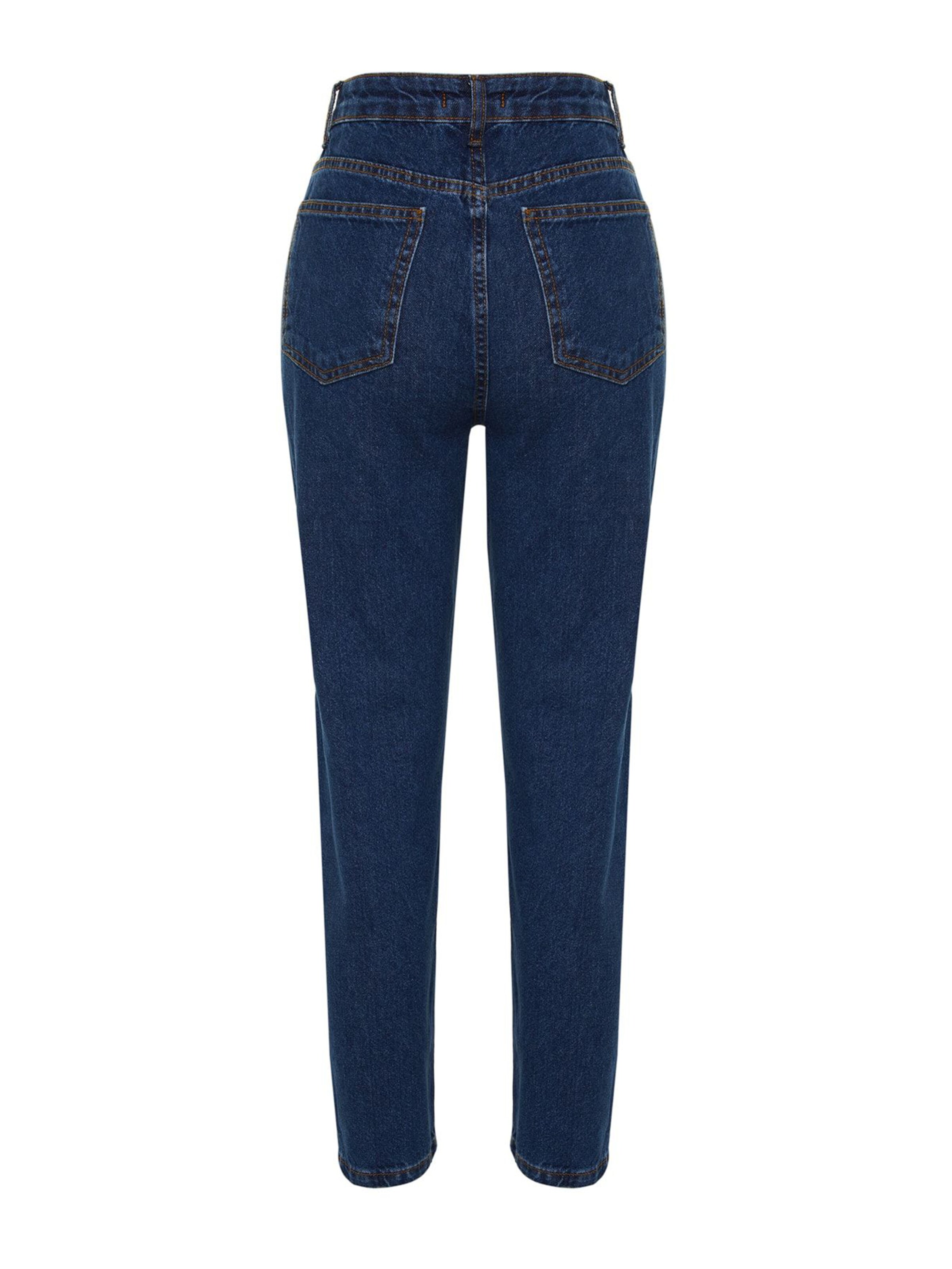 Trendyol Tapered Jeans in Blue