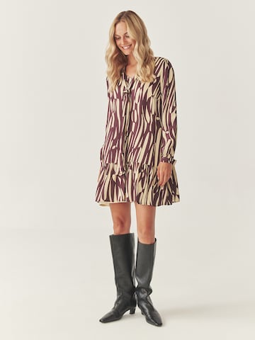 TATUUM Kleid 'Tamie' in Beige