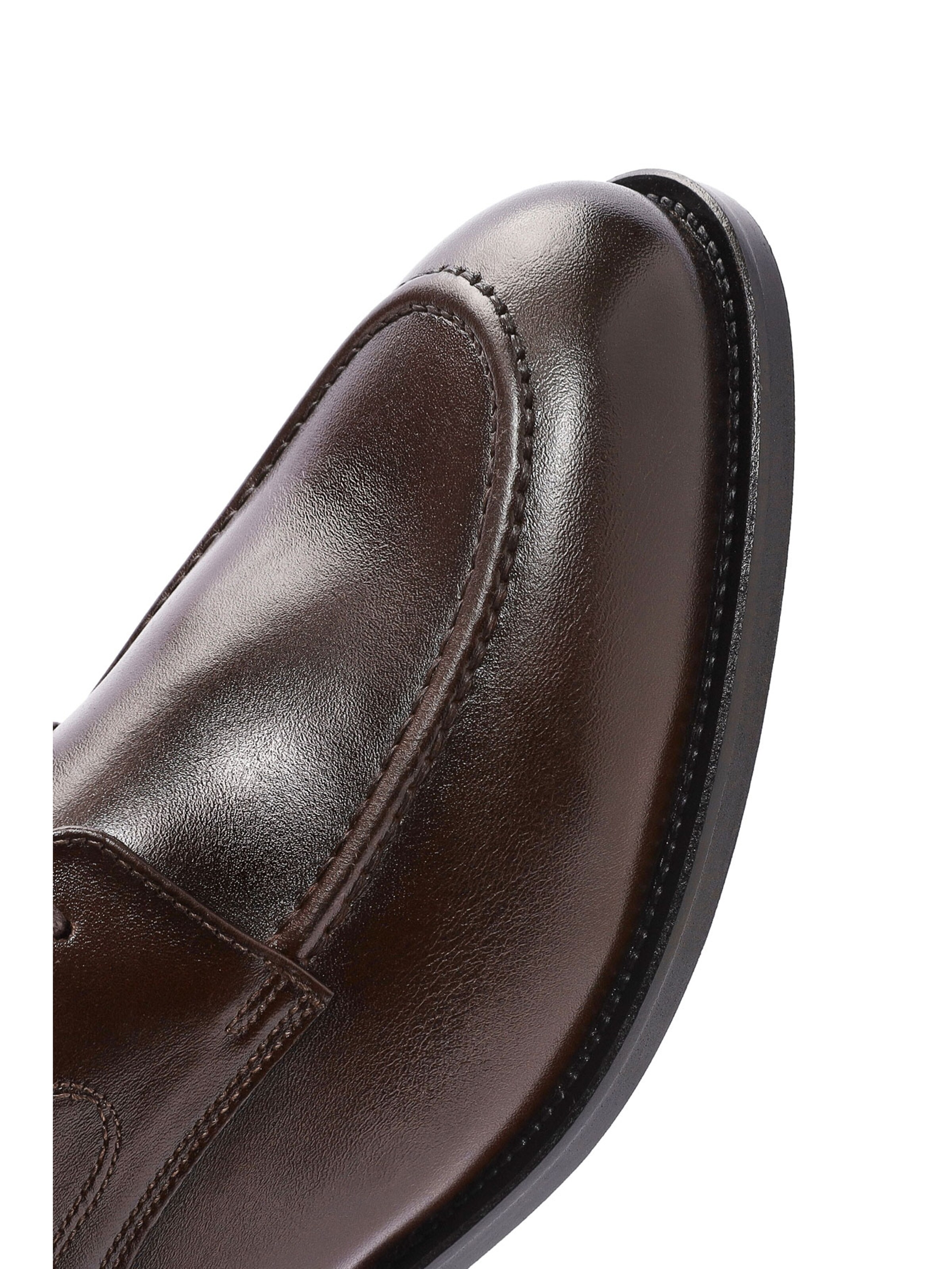 Scarpa stringata di Derimod in marrone