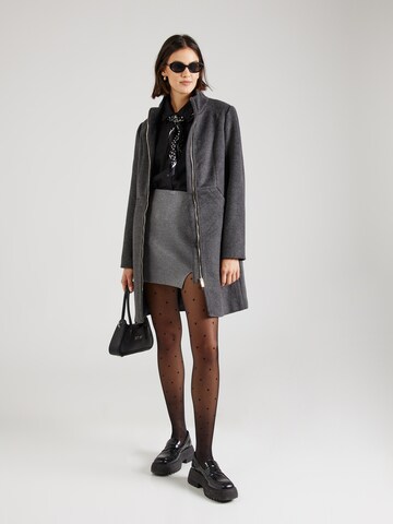 Cappotto di mezza stagione di VERO MODA in grigio
