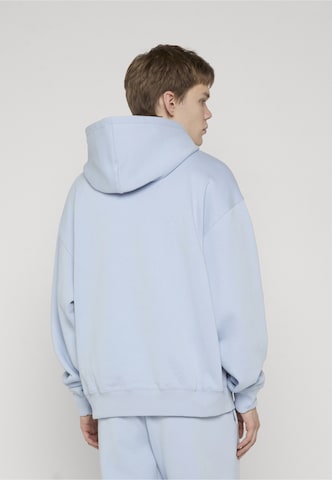 ROCAWEAR Sweatshirt 'Strambers' in Blau