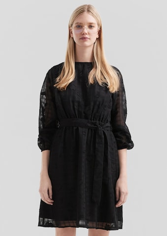 Robe QS en noir : devant