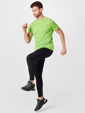 Newline Bluser & t-shirts i grøn