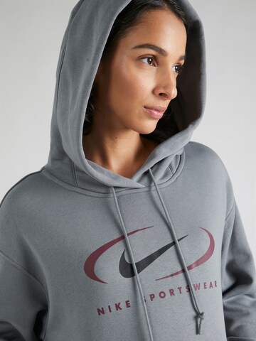 Nike Sportswear Sweatshirt 'Swoosh' in Grau