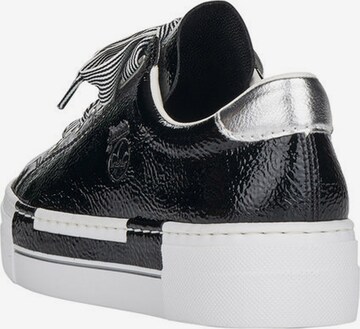 Sneaker bassa di Rieker in nero