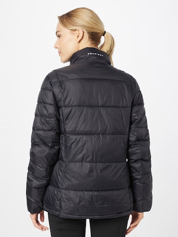 Röhnisch - Chaqueta deportiva 'Avery' en negro