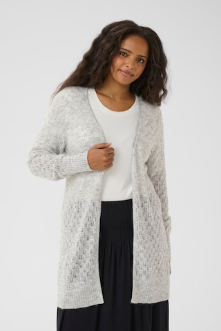 KAFFE CURVE Gebreid vest 'Loura' in Grijs: voorkant