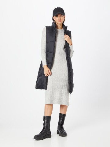 Robes en maille 'Nola' PIECES en blanc