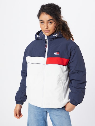 Tommy Jeans Between-Season Jacket 'Chicago' in Blue: front